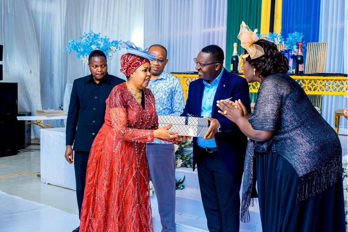 Muuguzi mstaafu aendelea kuhudumia jamii baada ya miaka 40 kazini